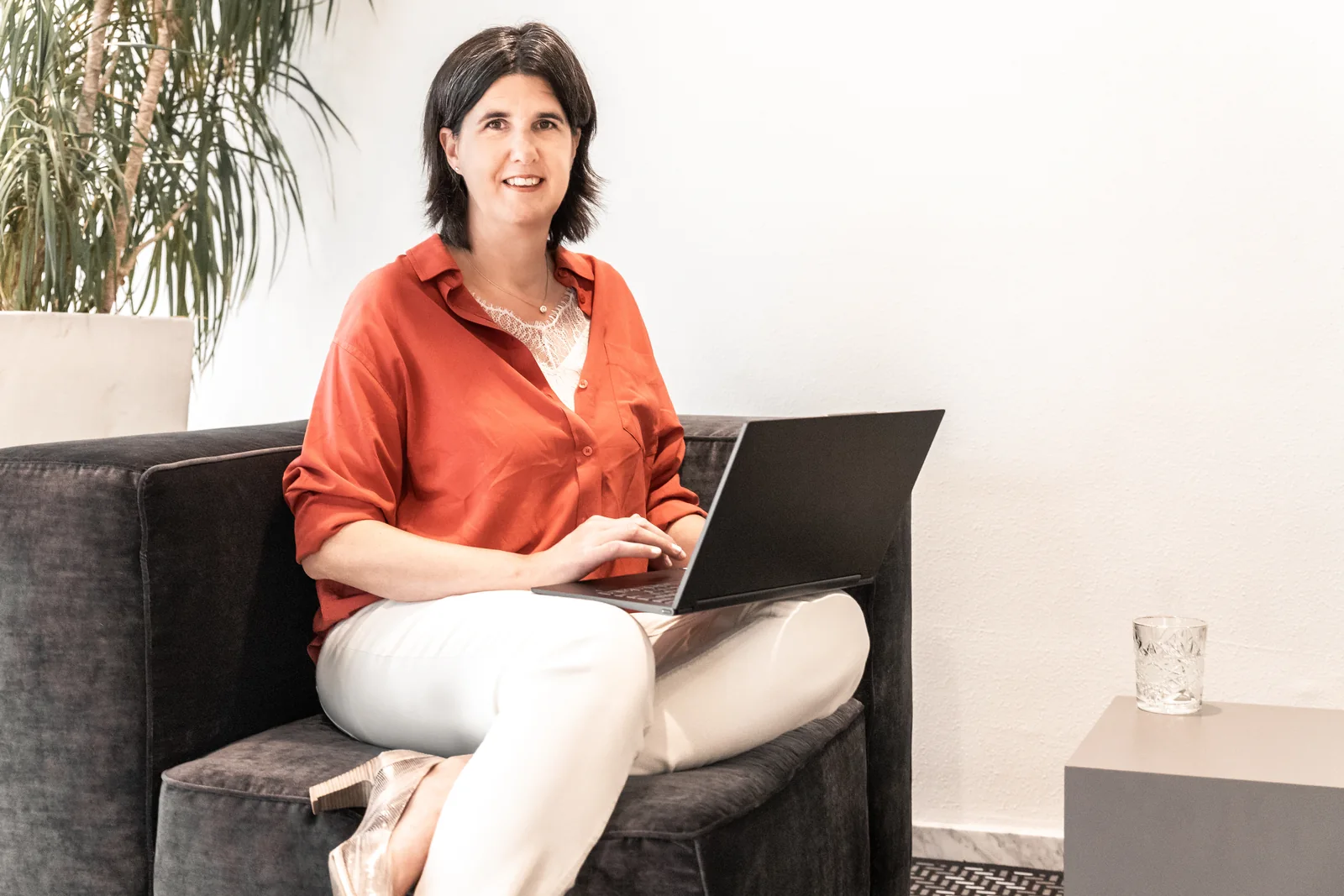 Annemarie Heldens aan het werk
